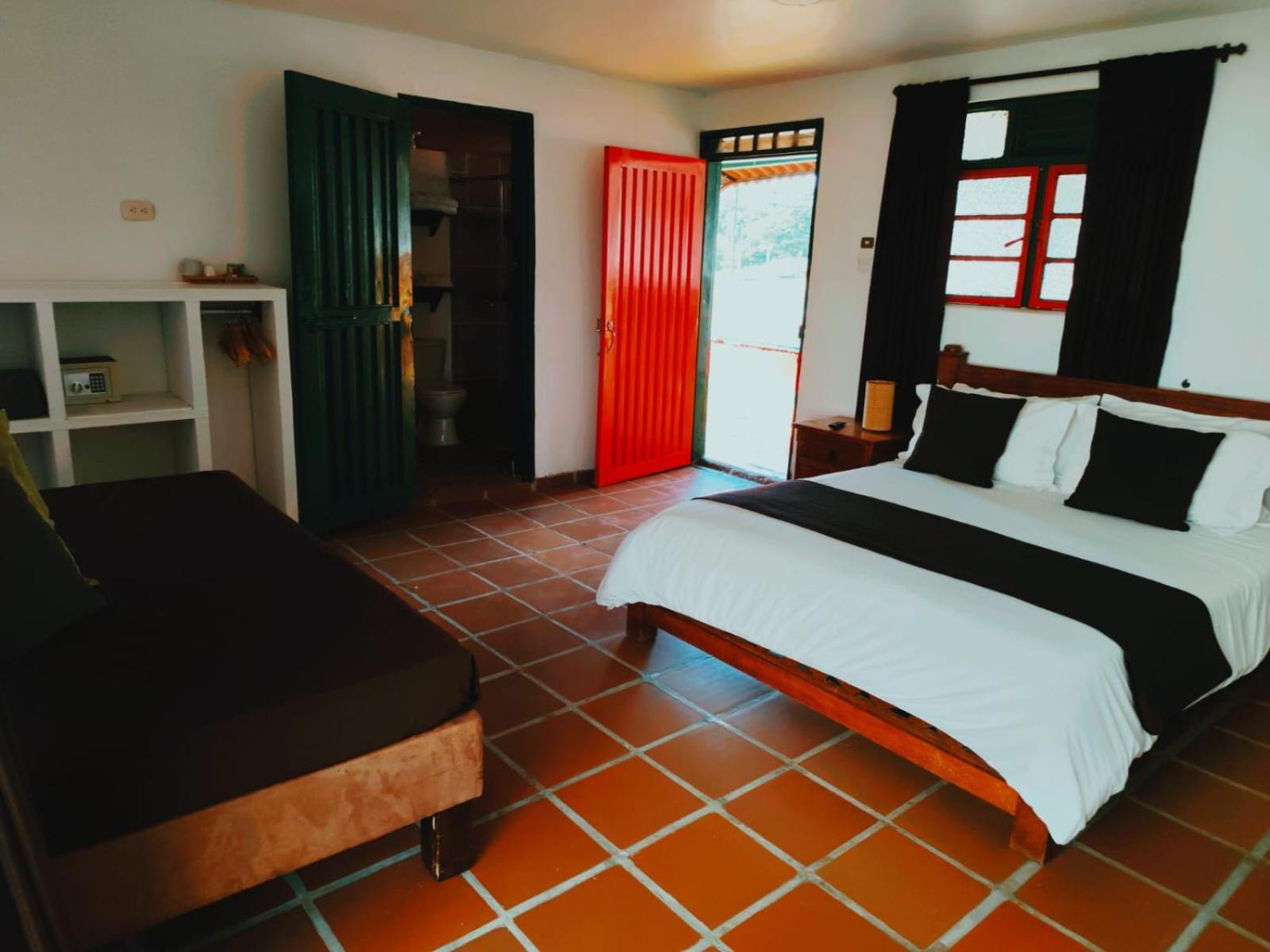 Sierra Morena Hotel 菲兰迪亚 外观 照片