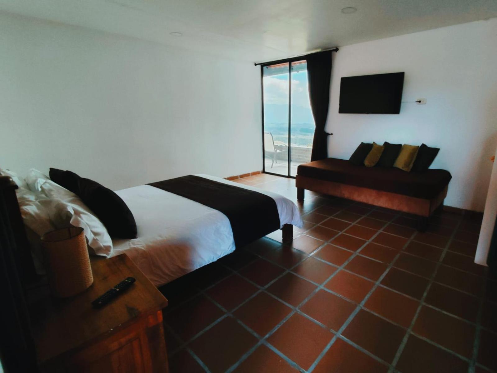Sierra Morena Hotel 菲兰迪亚 外观 照片