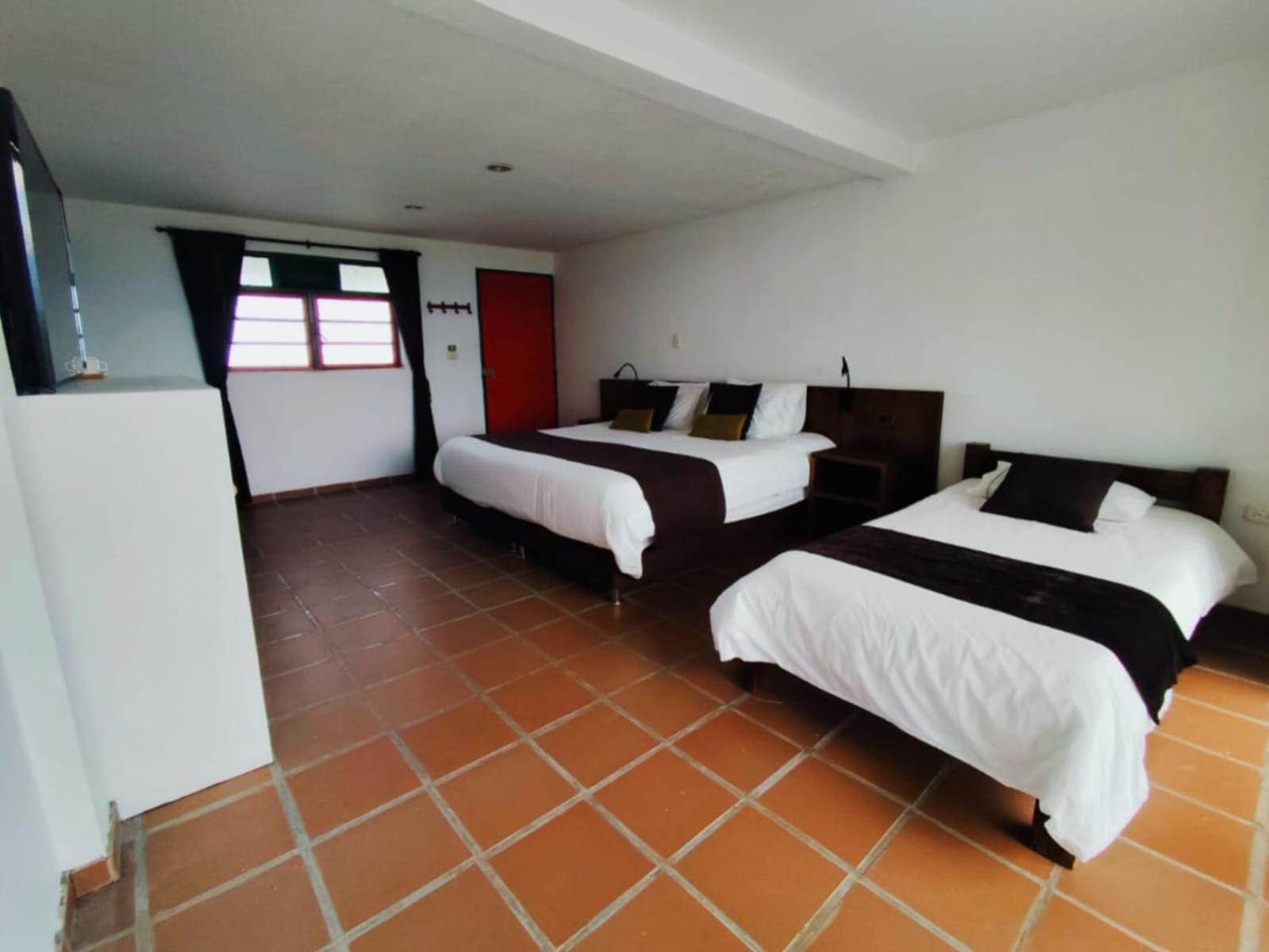 Sierra Morena Hotel 菲兰迪亚 外观 照片